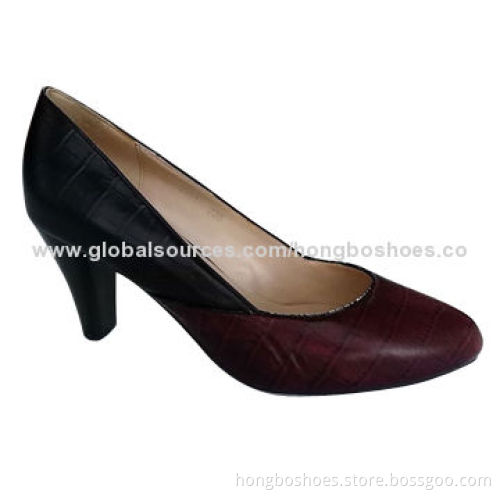 Heeled dress court shoes, leather upper and lining, rubber outsole, low heel